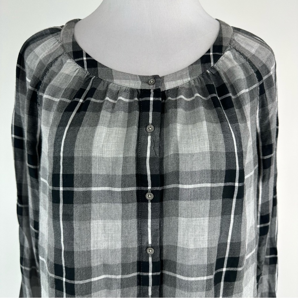 J. Jill Gray Black Plaid Button Down Shirt Size Small - Picture 2 of 7